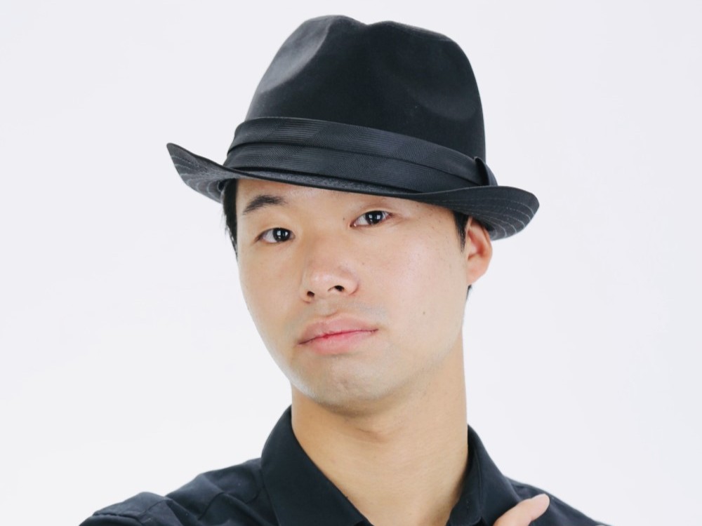 【岡本拓也】が ミュージカル『ロマンティックス・アノニマス』でスウィング / ダンスキャプテンをつとめさせていただきます。