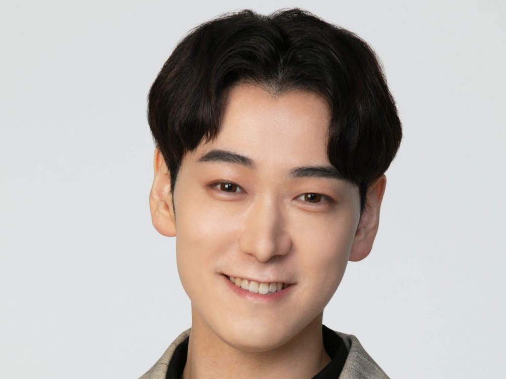 【樋口祥久】がミュージカル 『ラ・カージュ・オ・フォール』にてクロクロ 役をつとめさせていただきます。